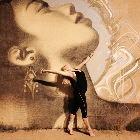 Meet your Posher, Jax - Picture 3 of 15